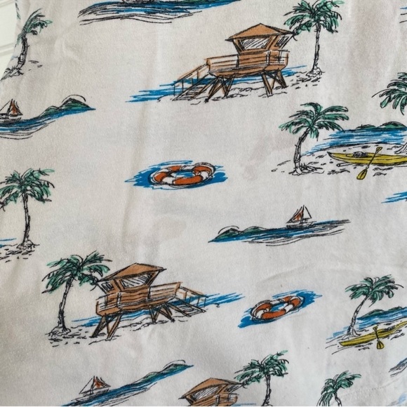 Cream and Red Short Sleeve Tee with Whimsical Pattern - Picture 3 of 4